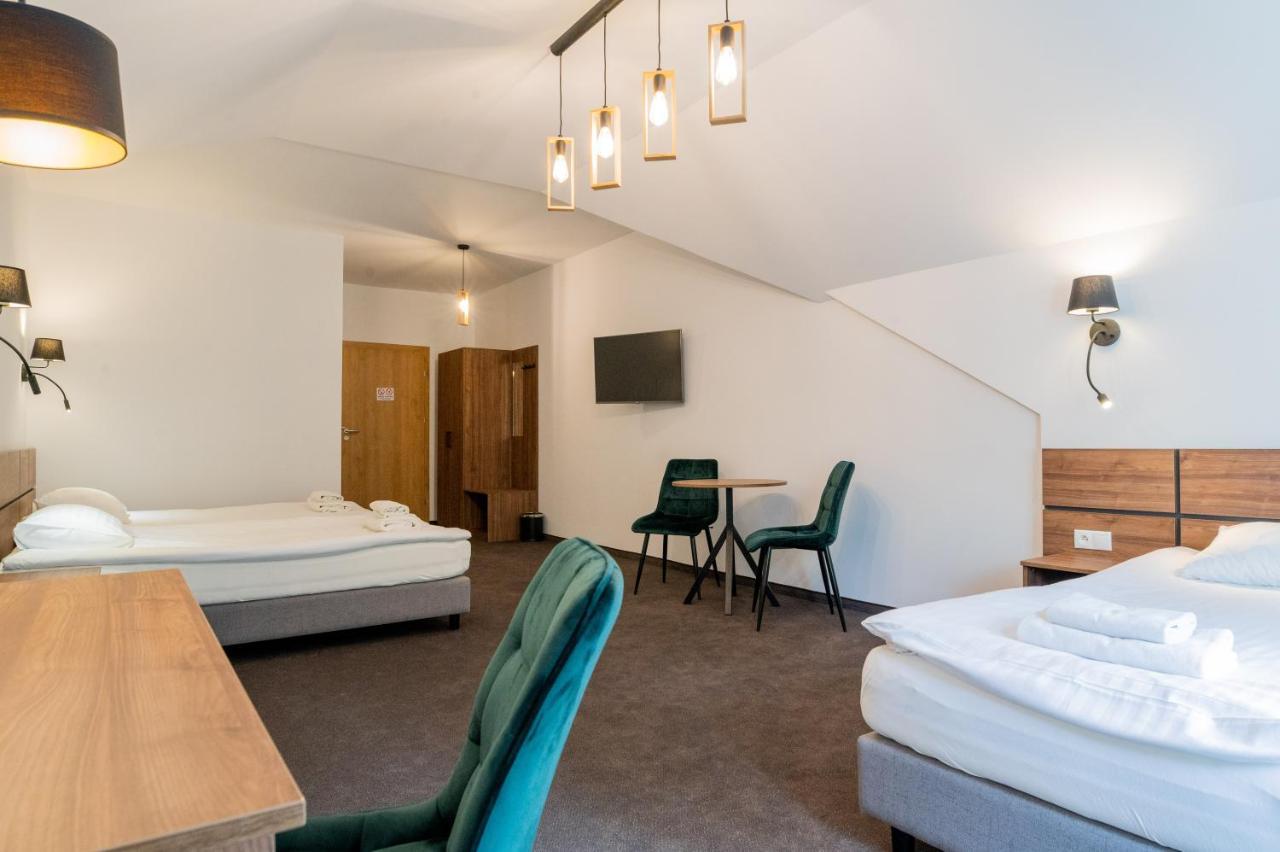 Hotel Odejewscy Хойнице Экстерьер фото